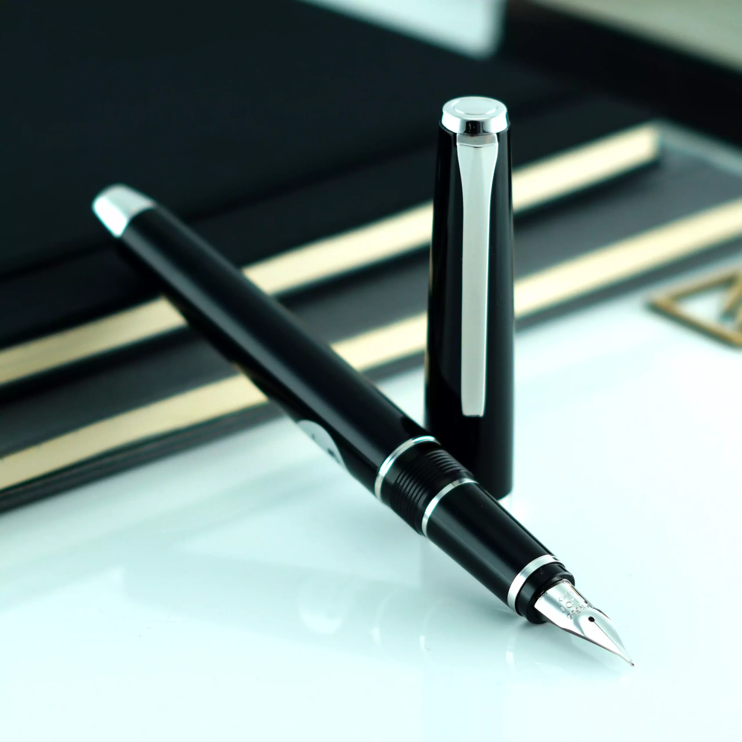 پایلوت خودنویس فالکون Pilot Metal Falcon MS