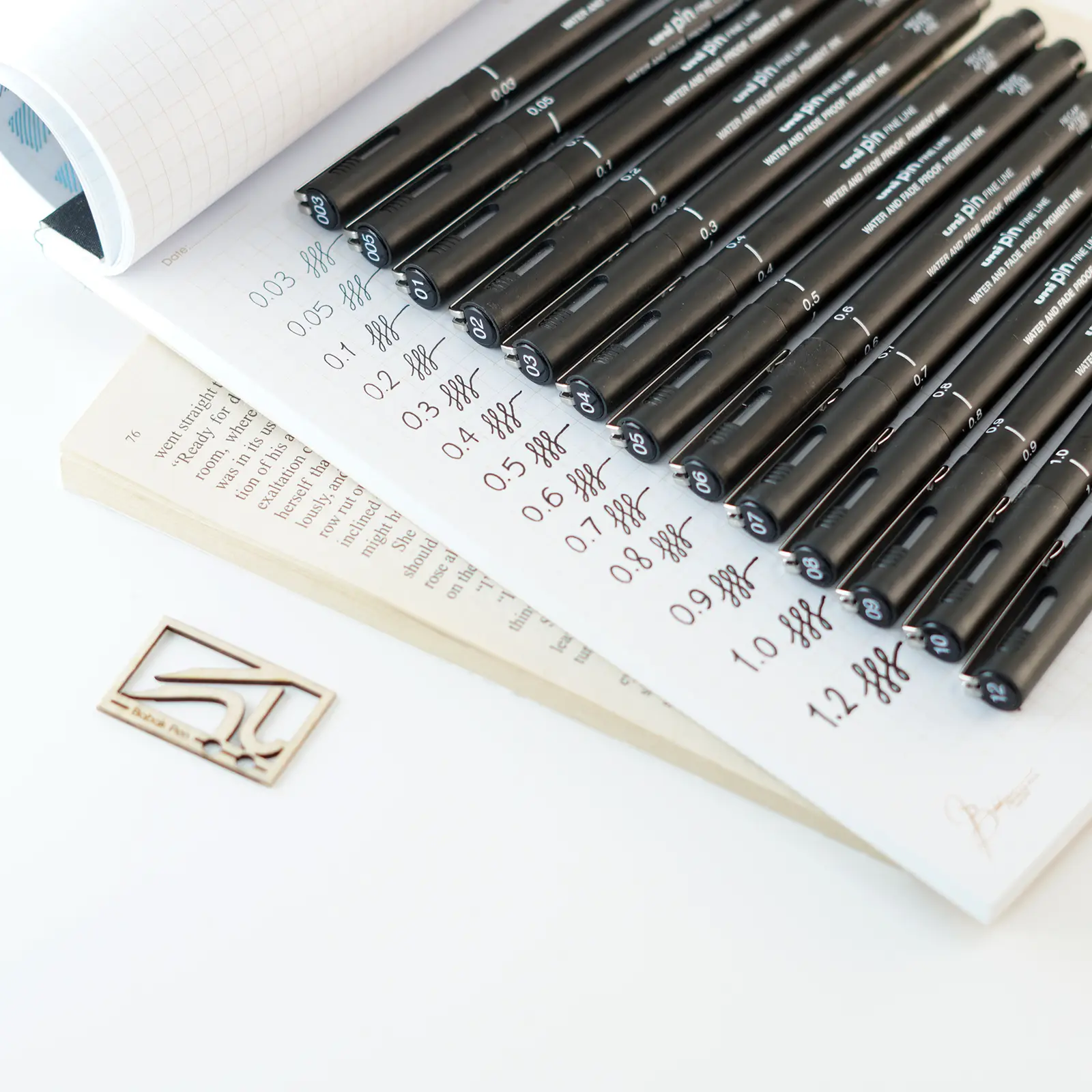 یونی پین مشکی (2)