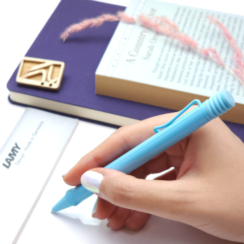 لامی خودکار سافاری آبی روشن LAMY SAFARI aqua sky 2D1