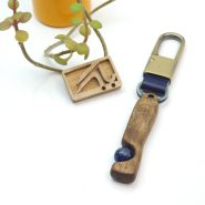 جا کلیدی قفل دار چوبی طبیعی با سنگ لاجورد ED Consept store woody Key ring with lapis lazuli