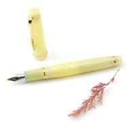 yellow 82