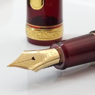 خودنویس پلاتینیوم سنتری قرمز گیره طلا مدل 3776 Platinum Century FP Bourgogne red gold trim