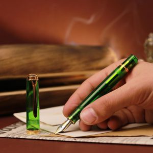 خودنویس پلیکان سووران سبز شفاف Pelikan Souverän Green Demonstrator M800