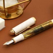 Pelikan Souverän M400 Tortoiseshell-White