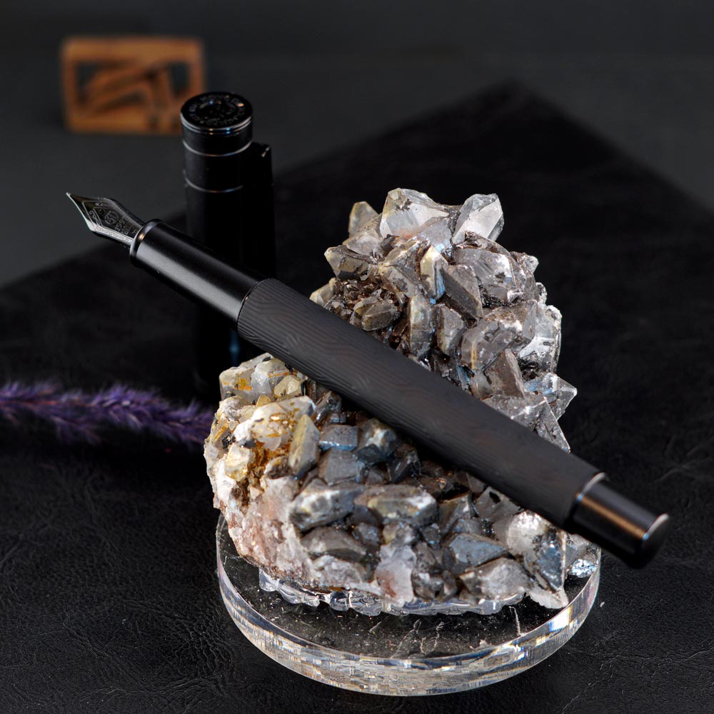 خودنویس هانگ دیان کربن HONGDIAN FP Carbon fiber black 1861 pro