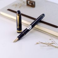 خودنویس پایلوت سرمه ای طلایی کاستوم PILOT Blue Custom 74