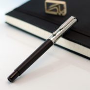 خودنویس پارکر وکتور پریمیوم نیمه استیل شطرنجی PARKER Vector premium satin black chiselled stainless steel