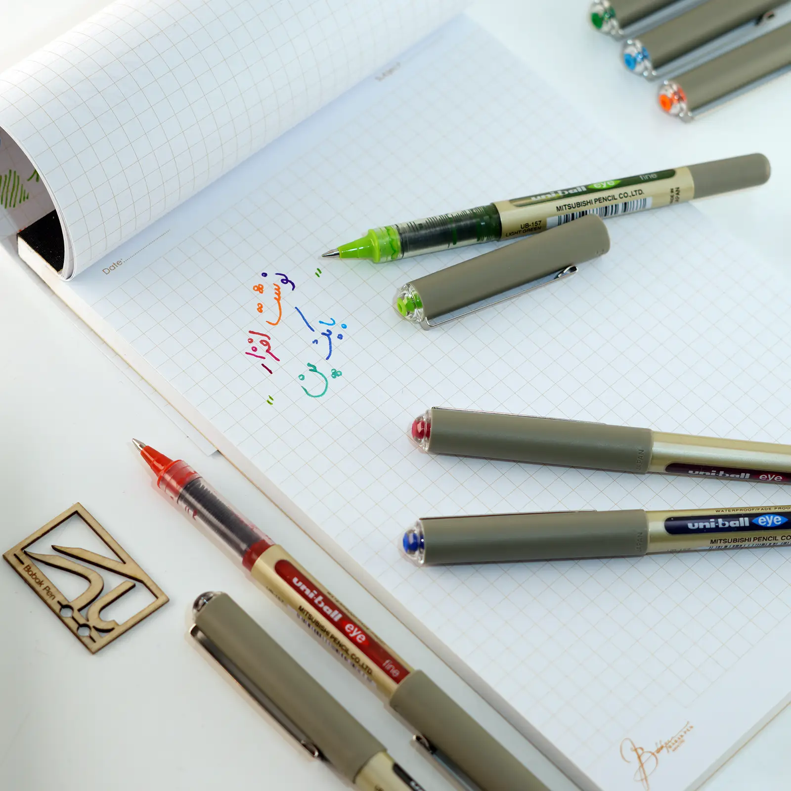 روان نویس یونی بال چشمی UNI BALL RP Eye UB 157