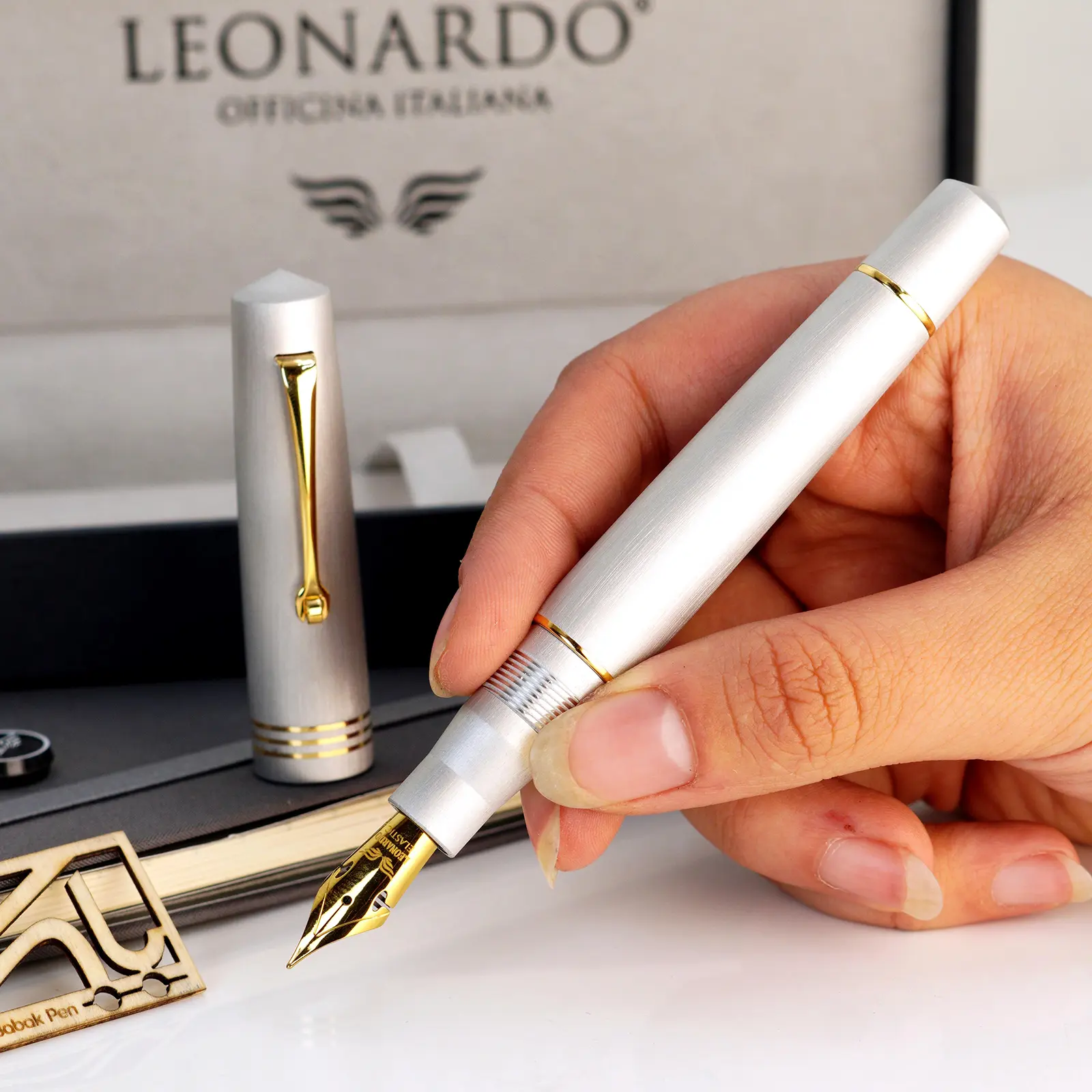 خودنویس لئوناردو ممنتو زیرو آلومینیا LEONARDO OFFICINA ITALIANA Momento zero Aluminia