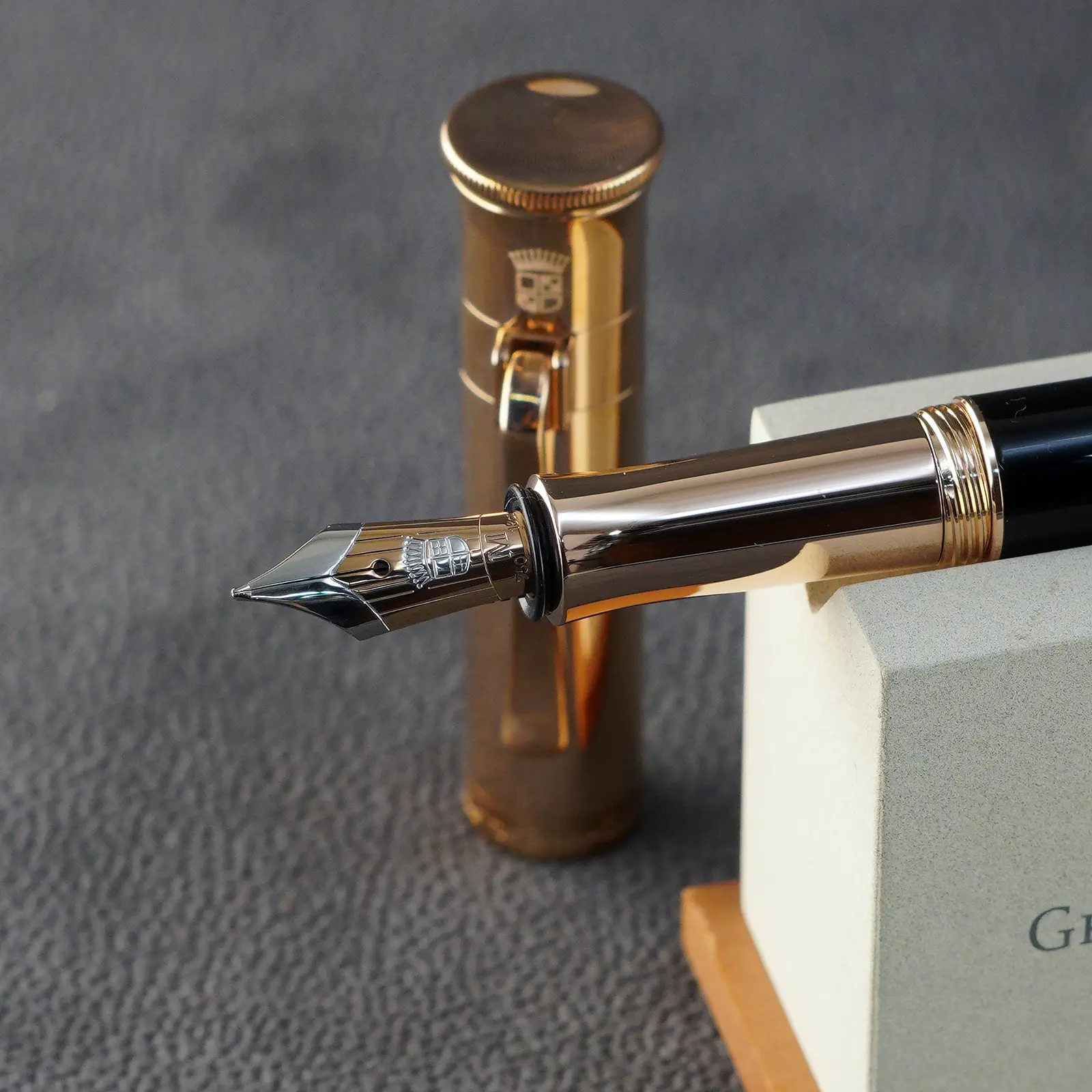 خودنویس کلاسیک آنلو رزگلد (2)