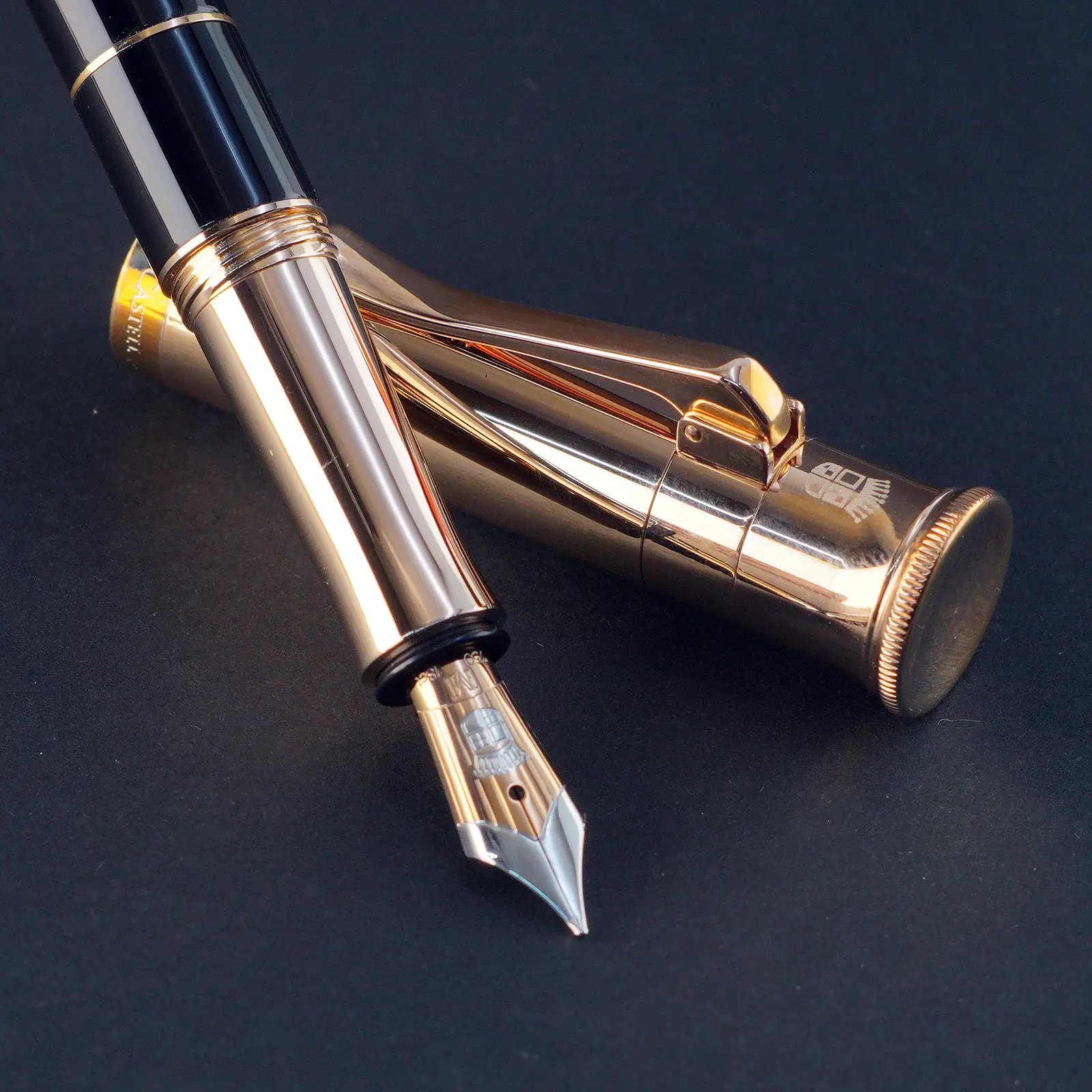 خودنویس گراف فون فابرکاستل کلاسیک آنلو رزگلد GRAF VON FABER-CASTELL FP Classic Anello rosegold M 145780