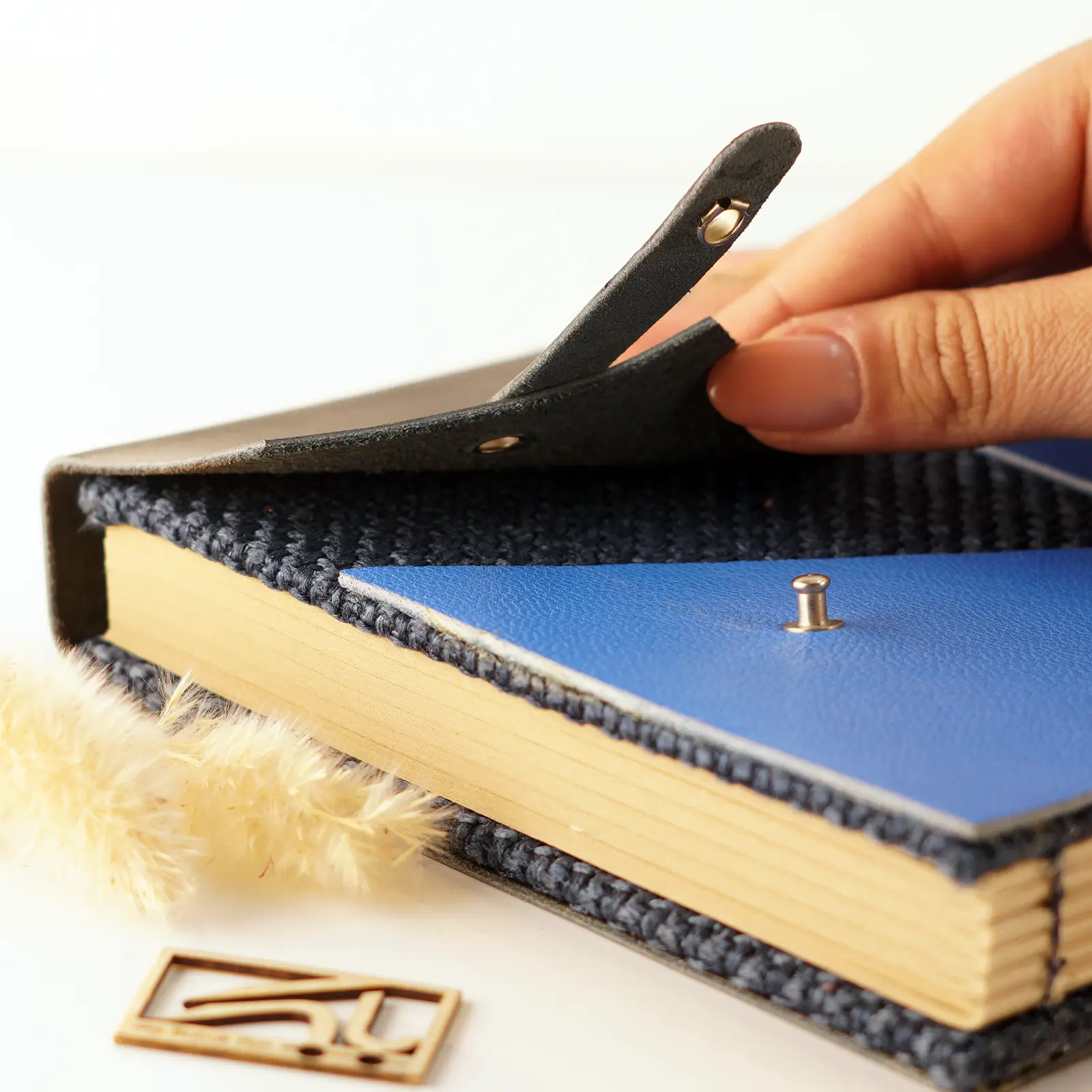 دفتر نیهان مثلث 9