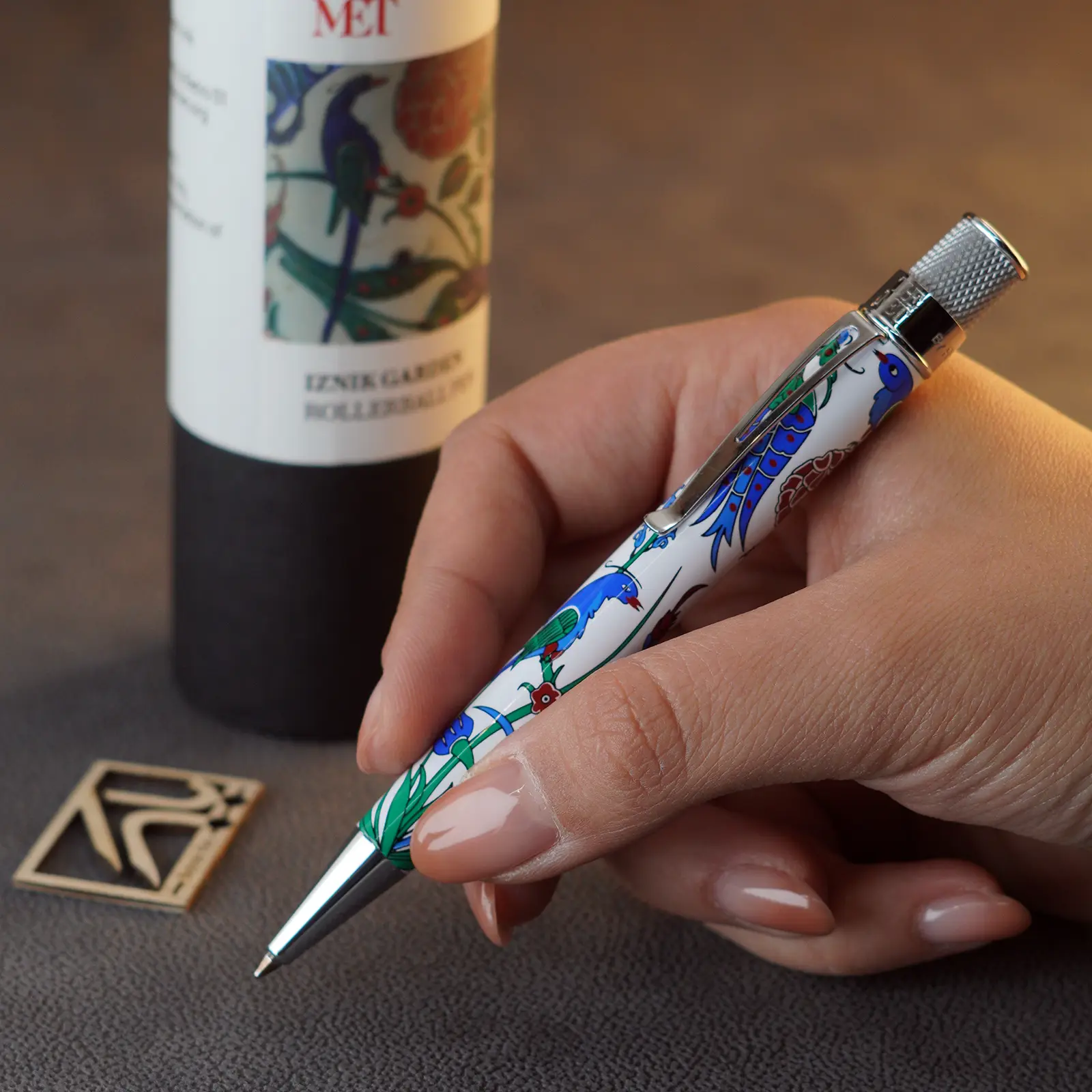 روان نویس رترو کالکشن موزه ی هنر متروپلیتن مرغ آبی باغ ایزنیک RETRO 51 RP Metropolitan museum of art Iznik garden blue birds