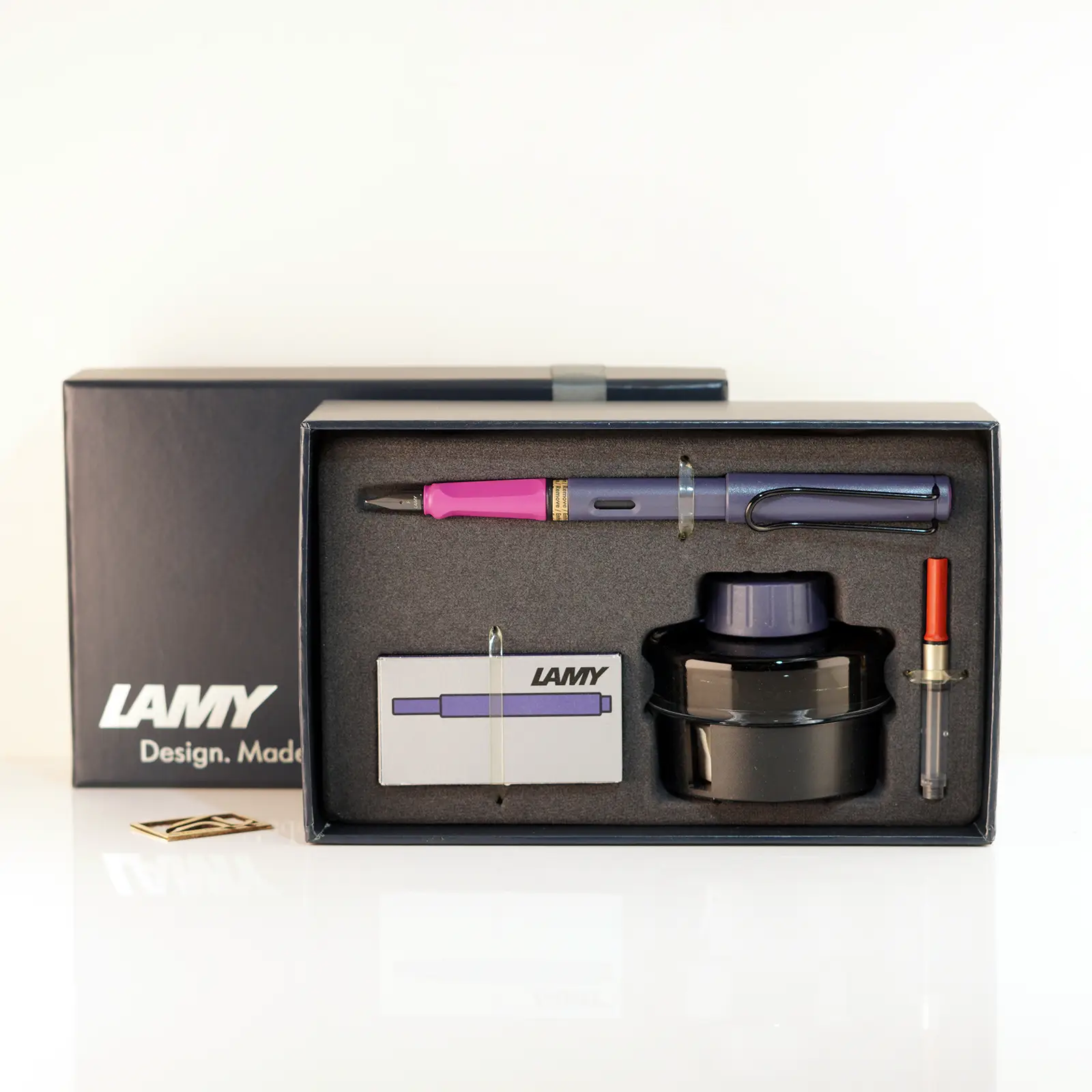 ست لامی با جوهر پینک کلیف صخره ی صورتی 2