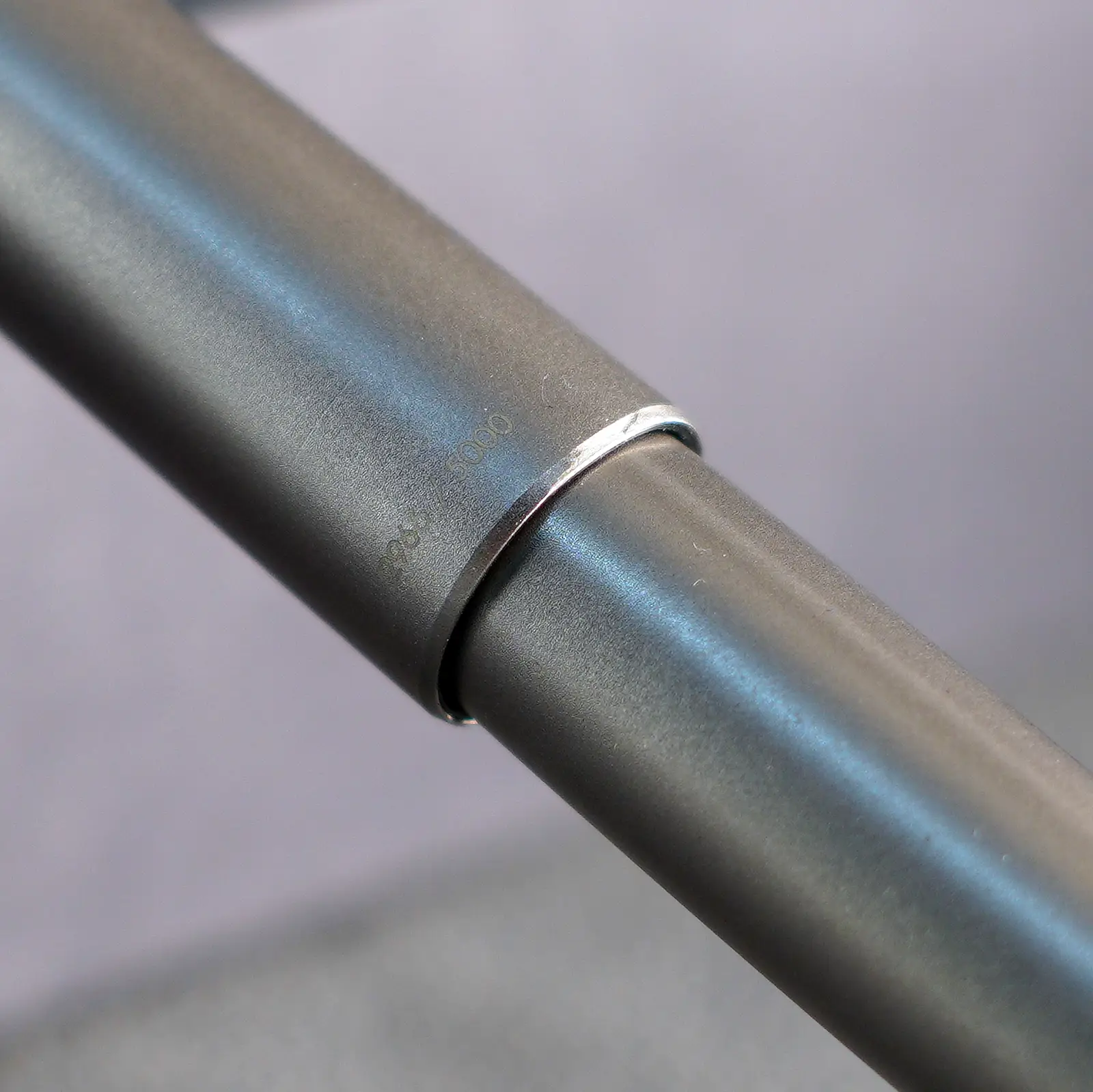 لامی 2000 امبر خوش قیمت (6)