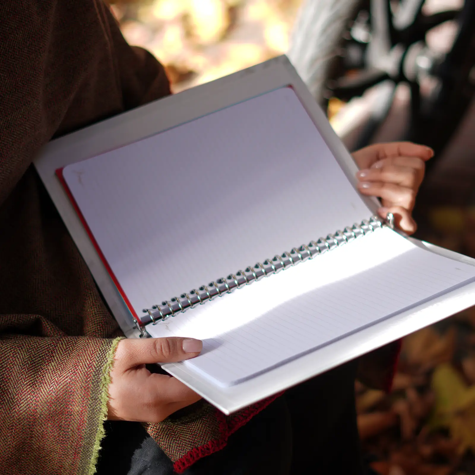 کاغذ کلاسوری 26 سوراخ بابک پن 7