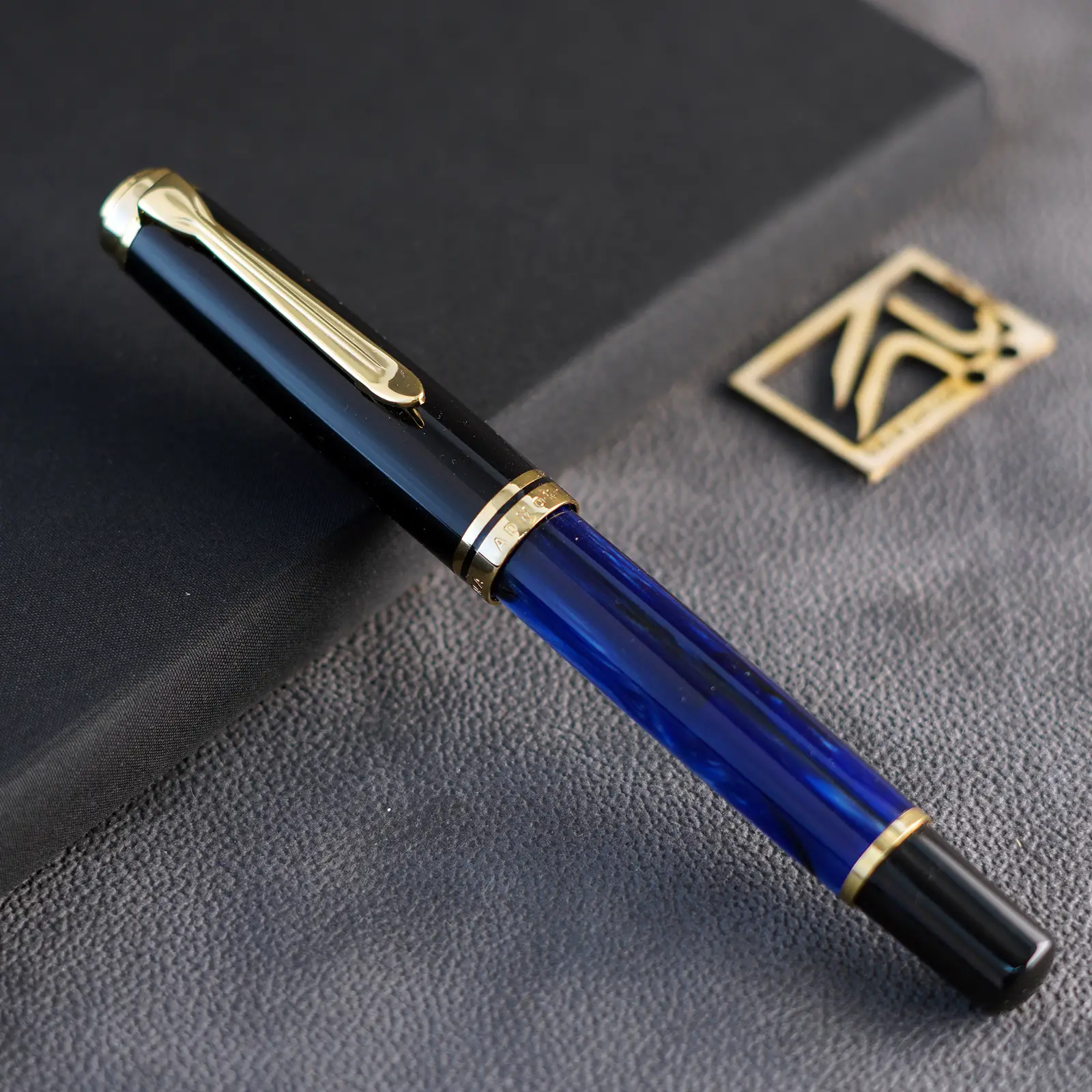 خودنویس ادماک با سرقلم اشمیت سرمه ای و مشکی ADMOK FP with Schmidt B nib Black and navy blue M800