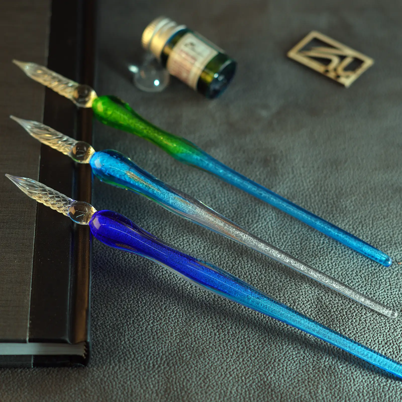 قلم شیشه‌ای مرجان Glass deep pen Coral