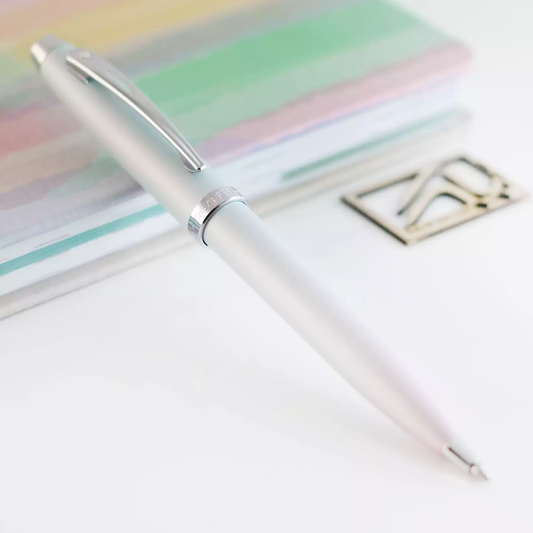 خودکار شیفر 100 اکسپرشن صدفی SHEAFFER 100 BP Expression blue and pink pearlised gradient