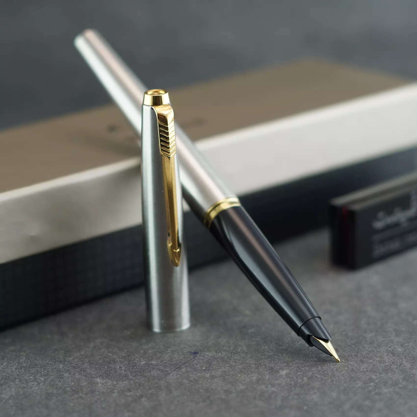 خودنویس پارکر 45 استیل گیره طلایی [خوش قیمت] PARKER 45 FP steel GT