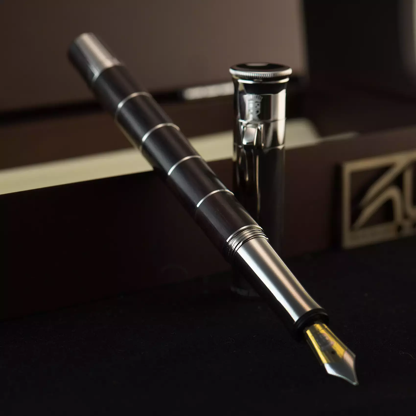خودنویس گراف فون فابرکاستل کلاسیک آنلو گرنادیلا GRAF VON FABER-CASTELL Classic Anello FP Grenadilla 145800