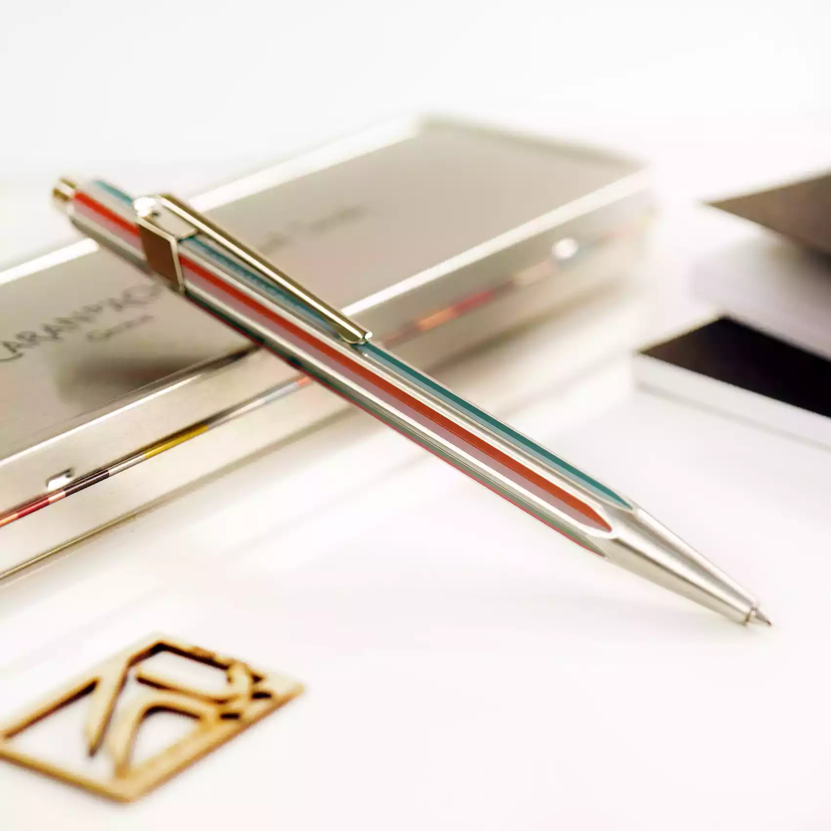 خودکار کرن داش 849 پاول اسمیت نقره ای CARAN D'ACHE BP 849 Paul Smith Silver